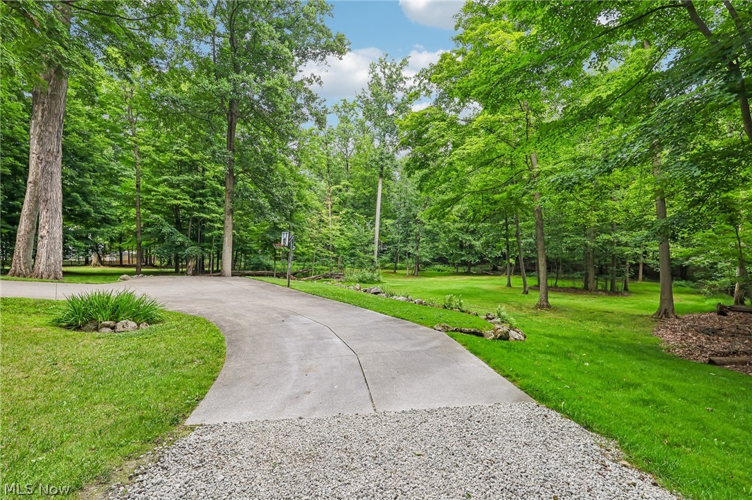 985 S Medina Line Road Wadsworth OH 44281
