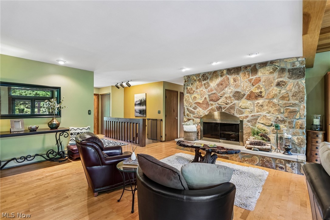 985 S Medina Line Road Wadsworth OH 44281