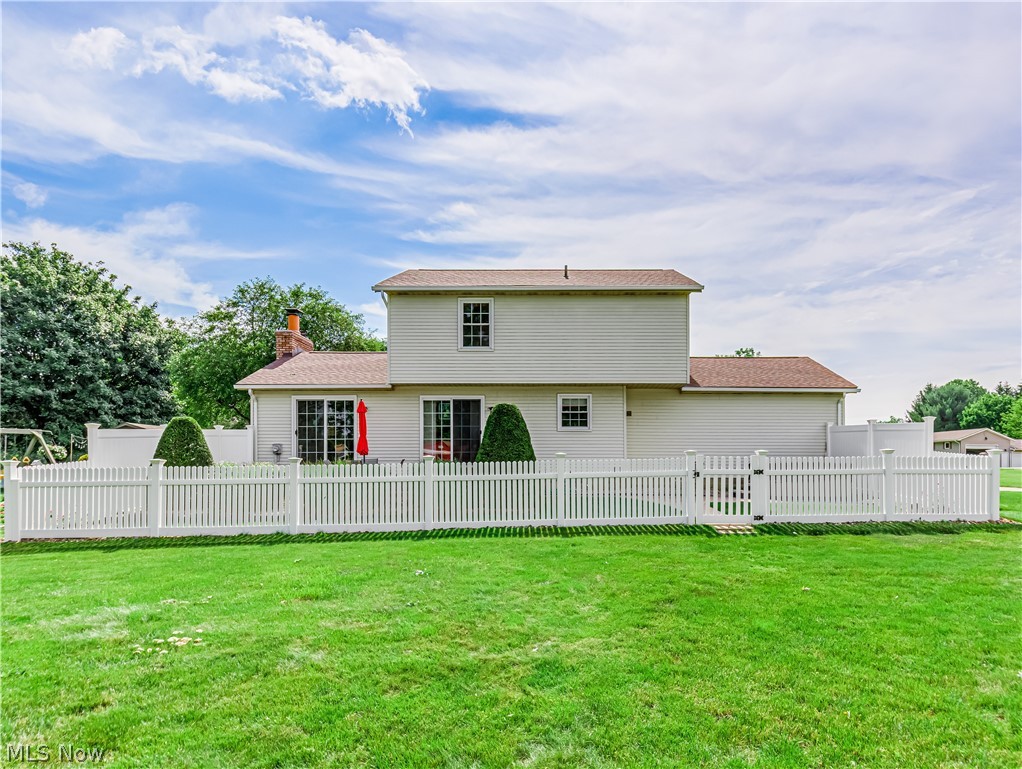 12203 Shoshone Avenue NW Uniontown OH 44685
