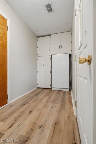 2446 Regentview Street NE Canton OH 44705