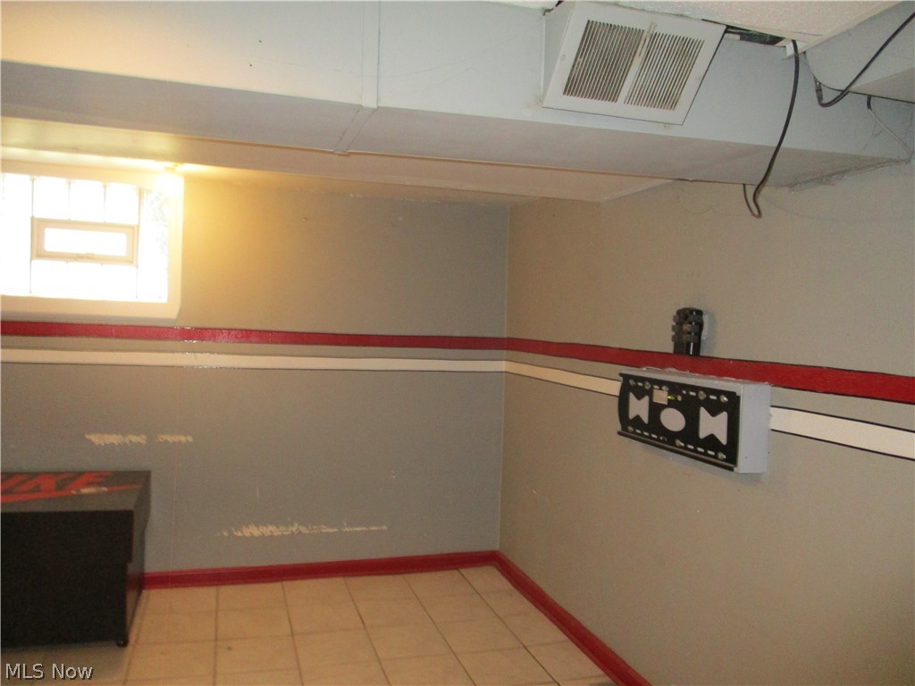 326 E Wilson Avenue Girard OH 44420