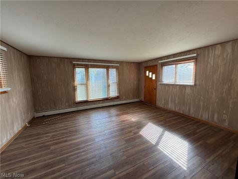 131 E 200th Street Euclid OH 44119