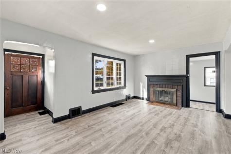 127 Sloan Avenue Ashland OH 44805