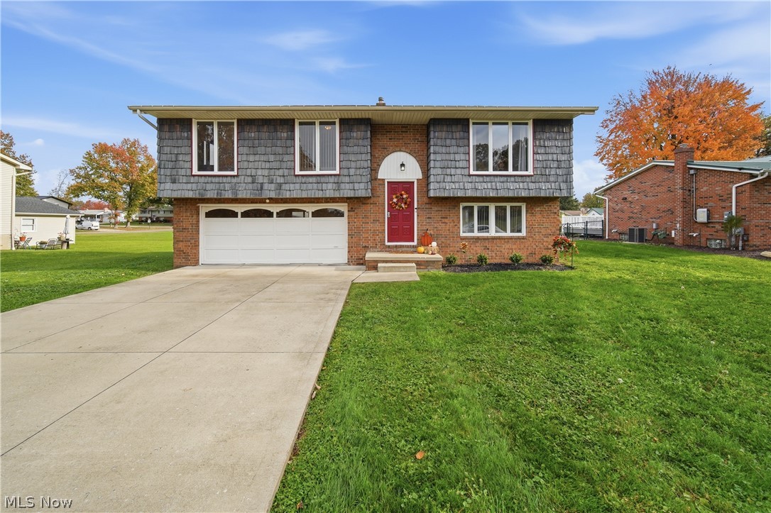 3057 List Street NW Massillon OH 44646