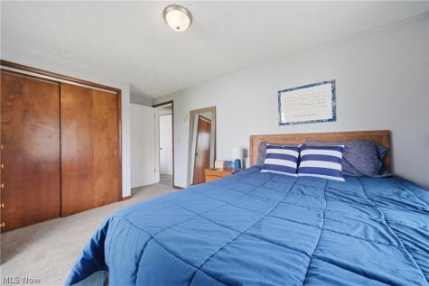 3057 List Street NW Massillon OH 44646