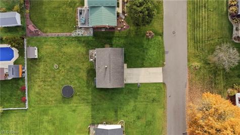 3057 List Street NW Massillon OH 44646