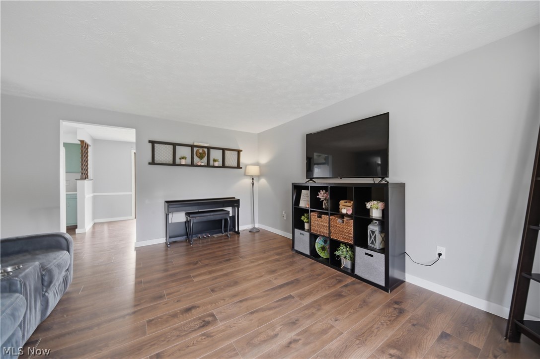 3057 List Street NW Massillon OH 44646