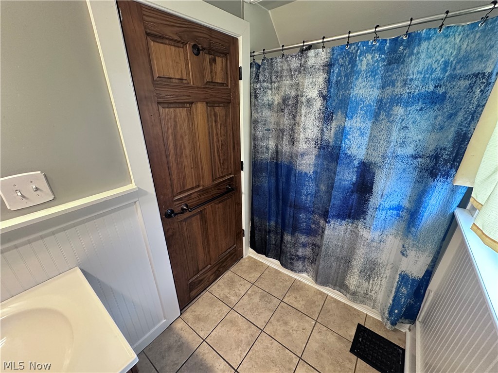 5177 Mahoning Avenue NW Warren OH 44483