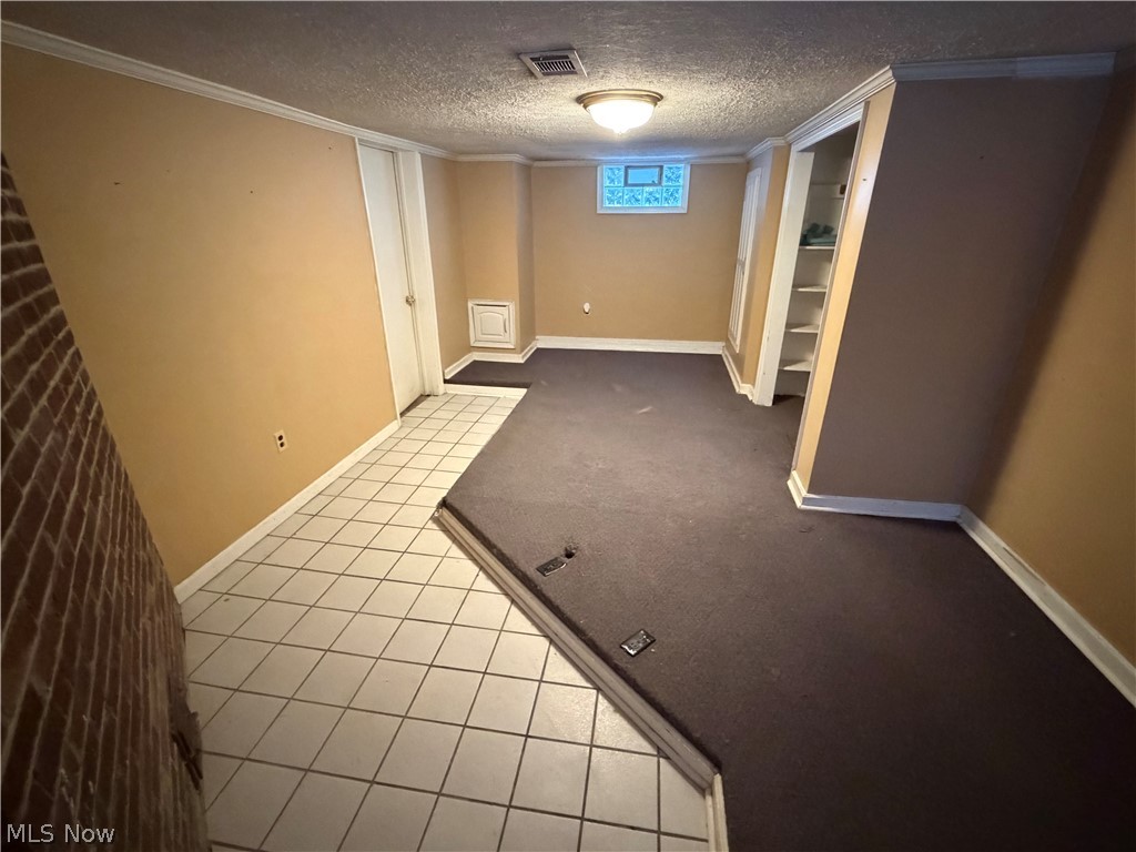 5177 Mahoning Avenue NW Warren OH 44483