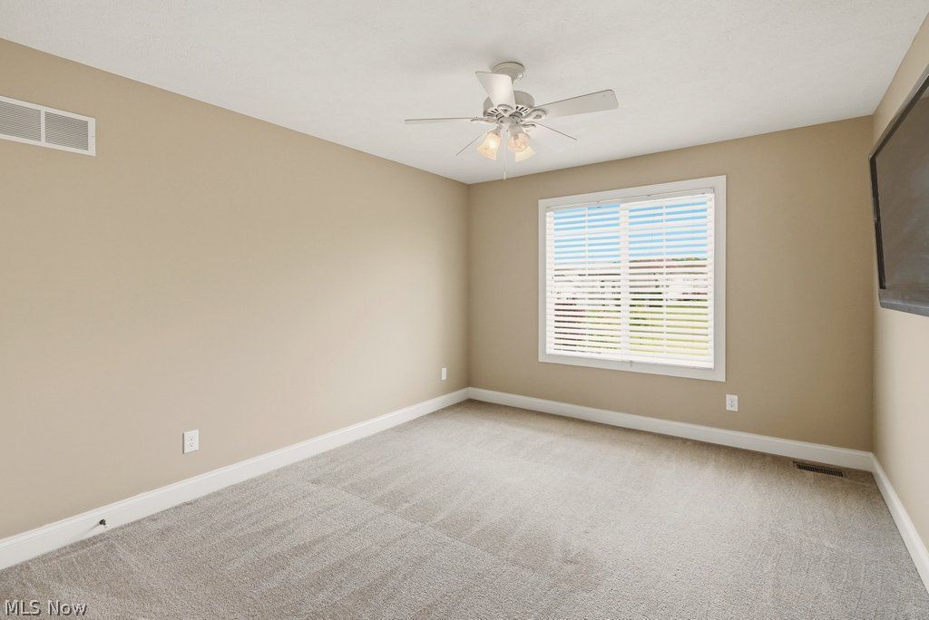 8090 Prairie Crossing Macedonia OH 44056