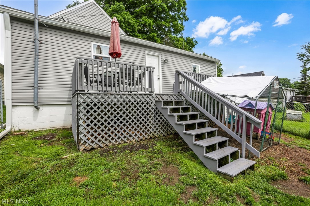 121 Mill Street E Senecaville OH 43780