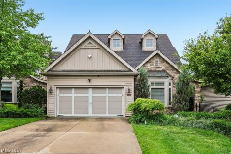 5230 River Creek Road Lyndhurst OH 44124