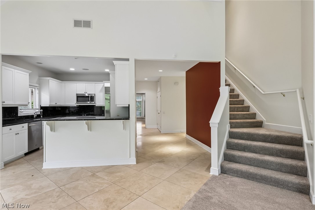5230 River Creek Road Lyndhurst OH 44124