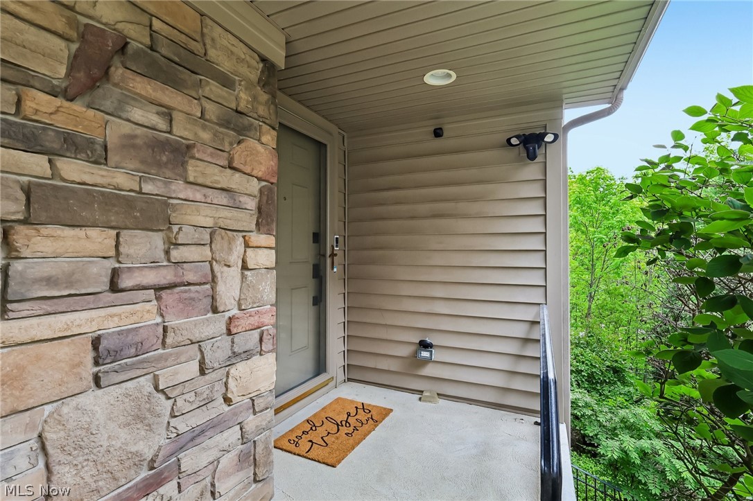 5230 River Creek Road Lyndhurst OH 44124