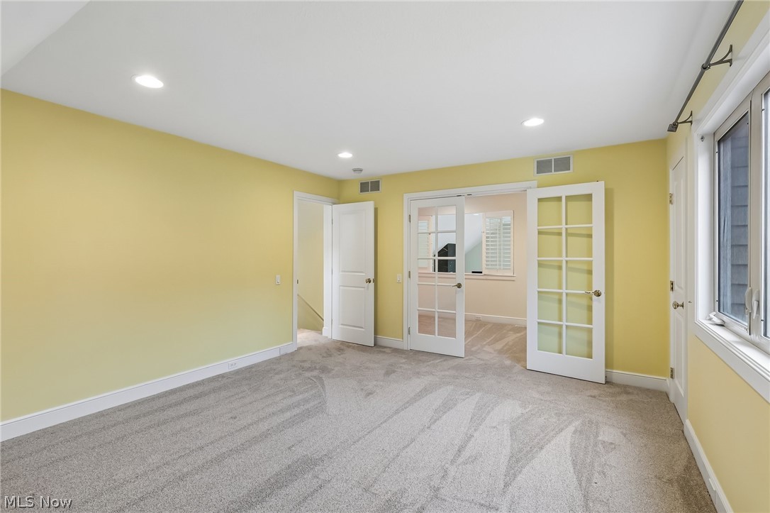 5230 River Creek Road Lyndhurst OH 44124