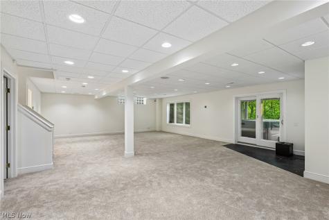 5230 River Creek Road Lyndhurst OH 44124