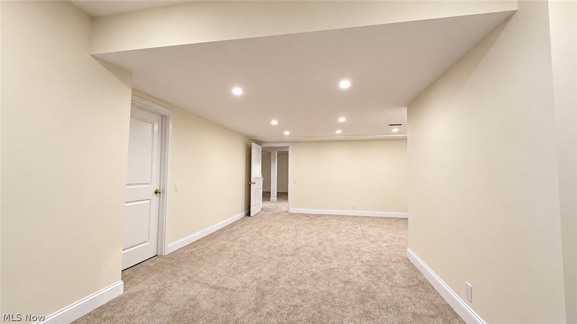 5230 River Creek Road Lyndhurst OH 44124