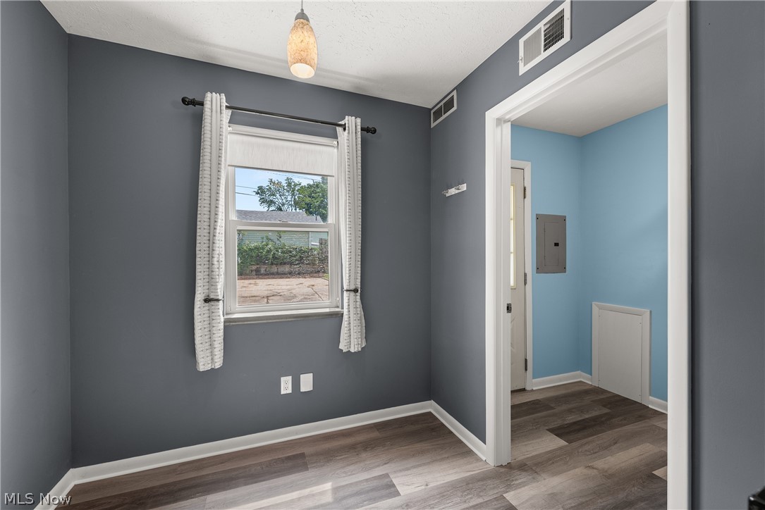 3883 Brookside Boulevard Cleveland OH 44111