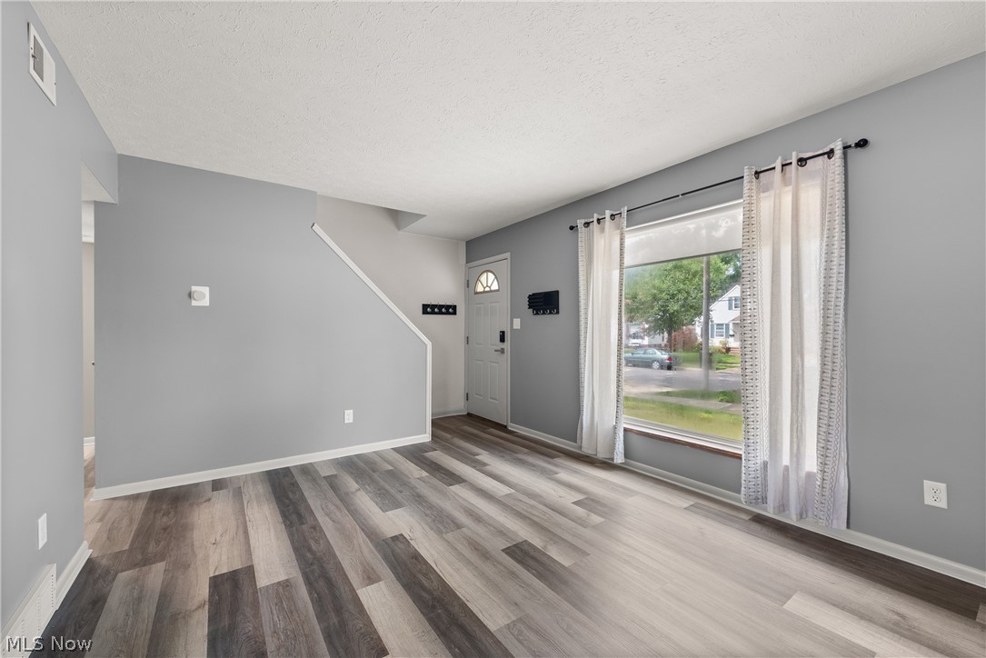 3883 Brookside Boulevard Cleveland OH 44111