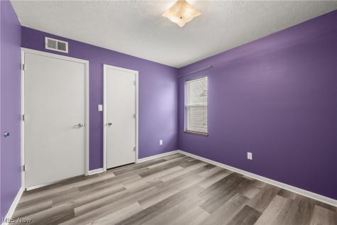 3883 Brookside Boulevard Cleveland OH 44111