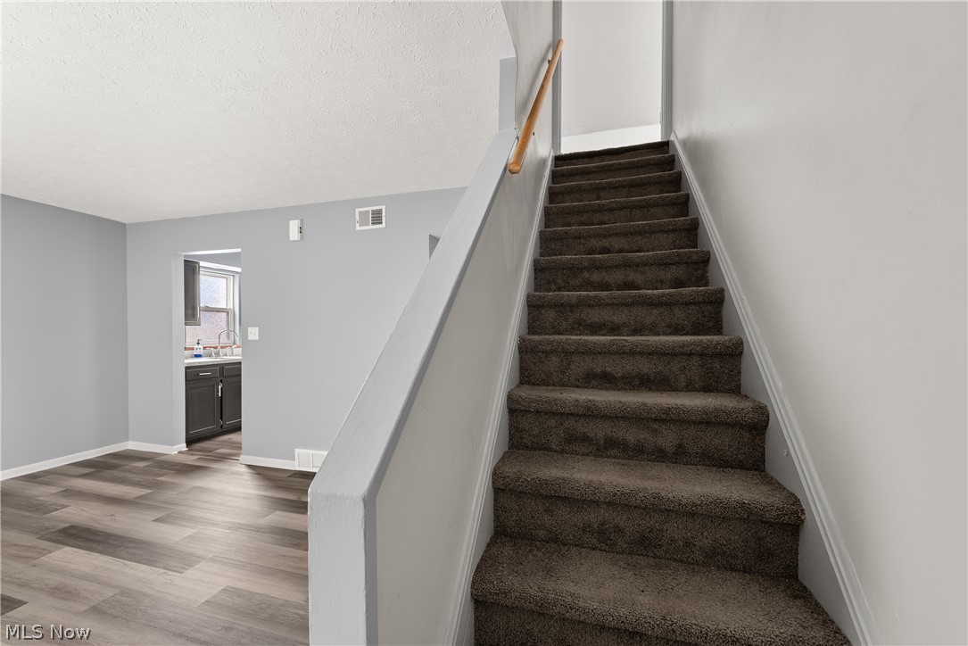 3883 Brookside Boulevard Cleveland OH 44111