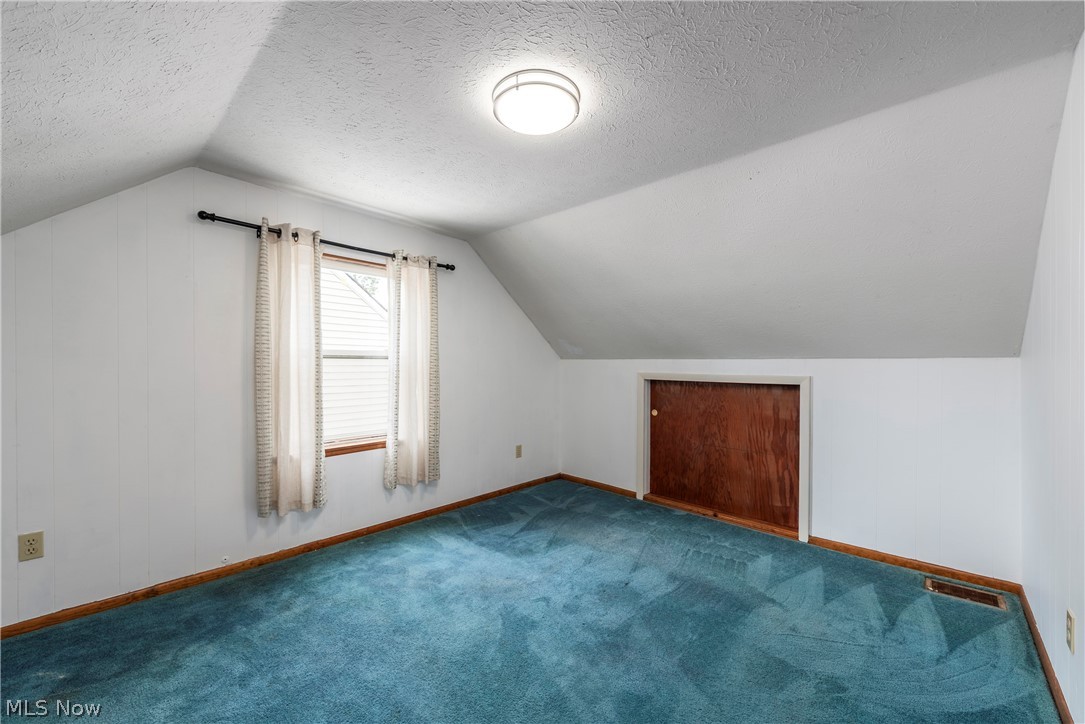 3883 Brookside Boulevard Cleveland OH 44111