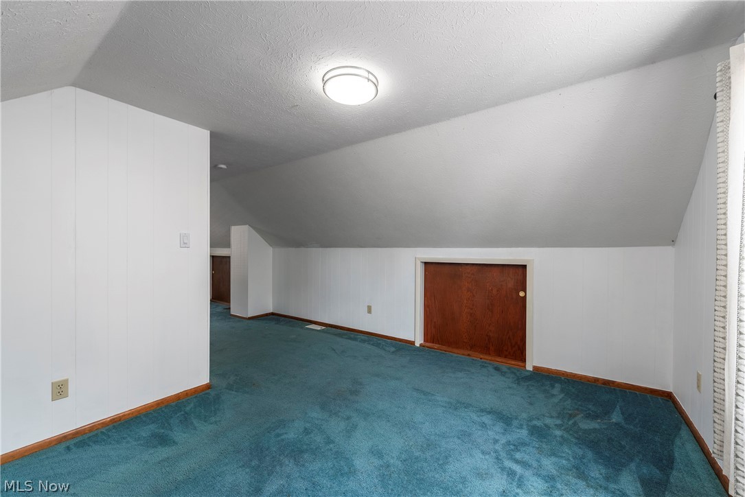 3883 Brookside Boulevard Cleveland OH 44111