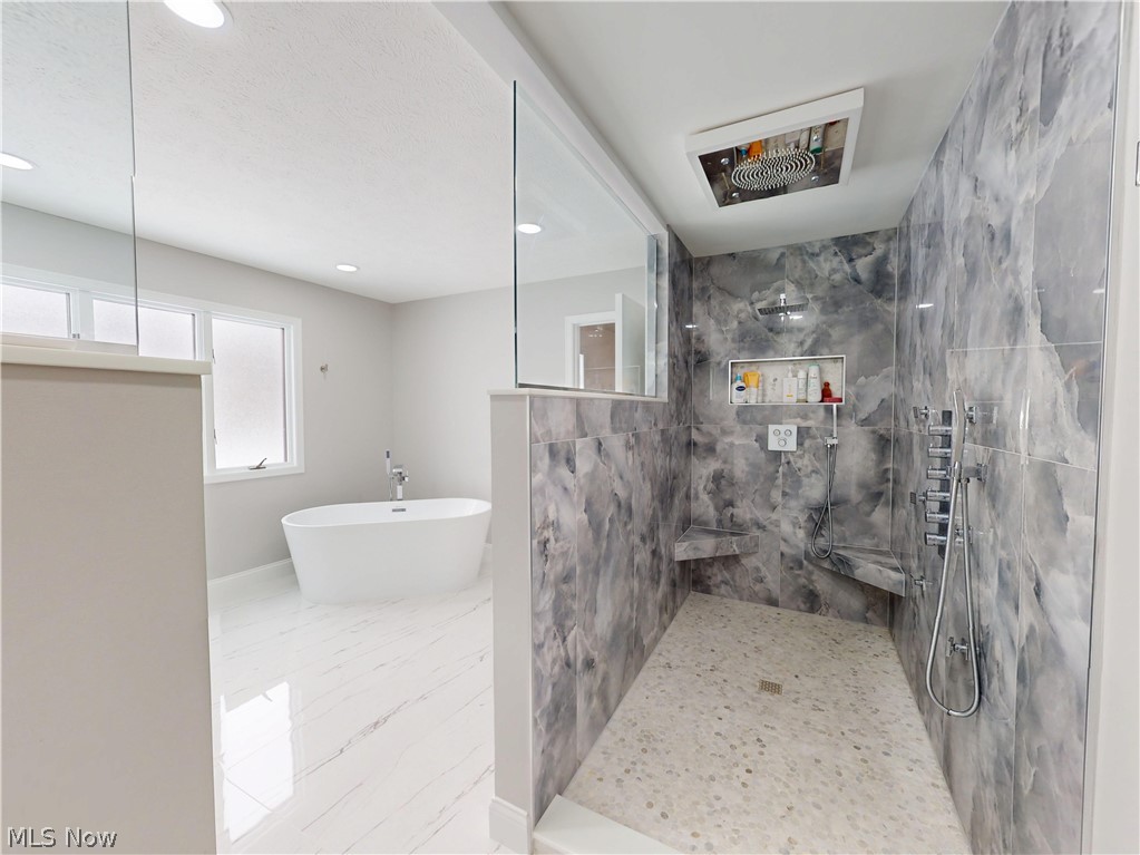 608 Dewitt Drive Highland Heights OH 44143