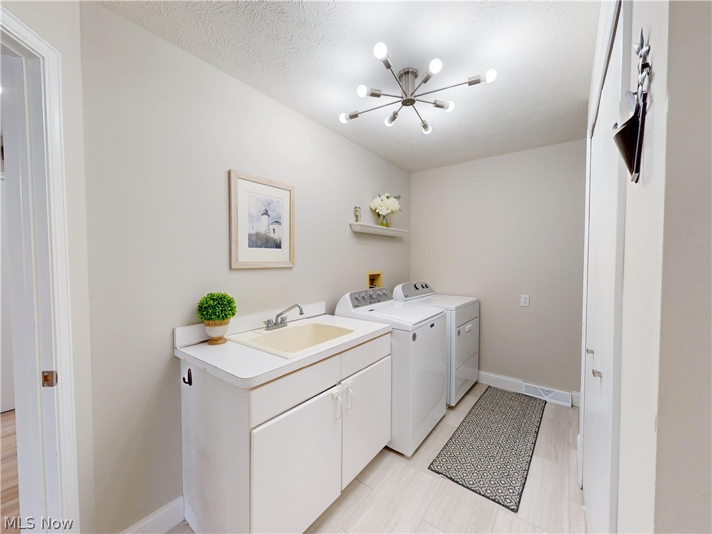 608 Dewitt Drive Highland Heights OH 44143