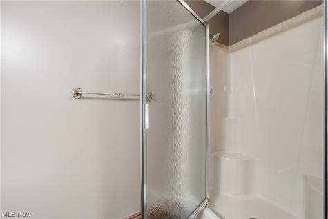 3374 Kings Mill Run Rocky River OH 44116