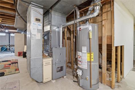 3374 Kings Mill Run Rocky River OH 44116