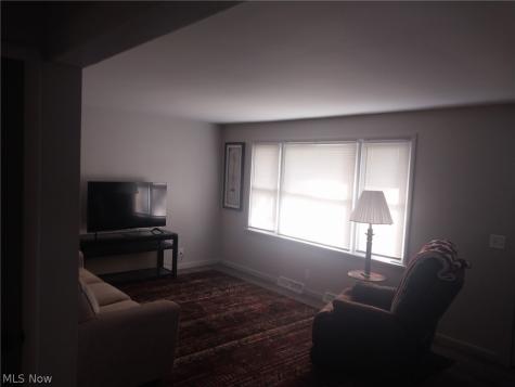 3009 Willowrow Avenue NE Canton OH 44705
