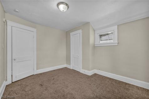 11714 Oakview Avenue Cleveland OH 44108