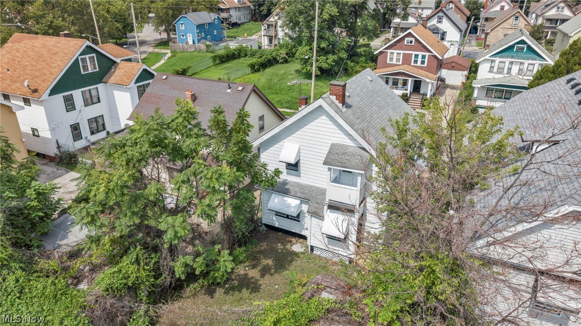 11714 Oakview Avenue Cleveland OH 44108