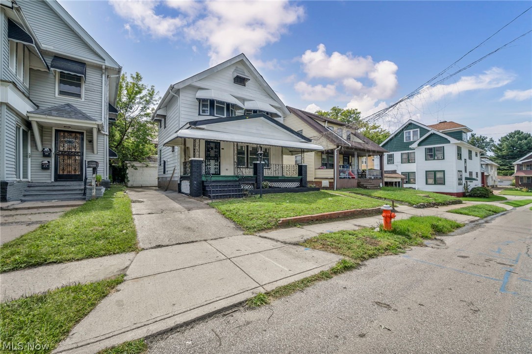 11714 Oakview Avenue Cleveland OH 44108