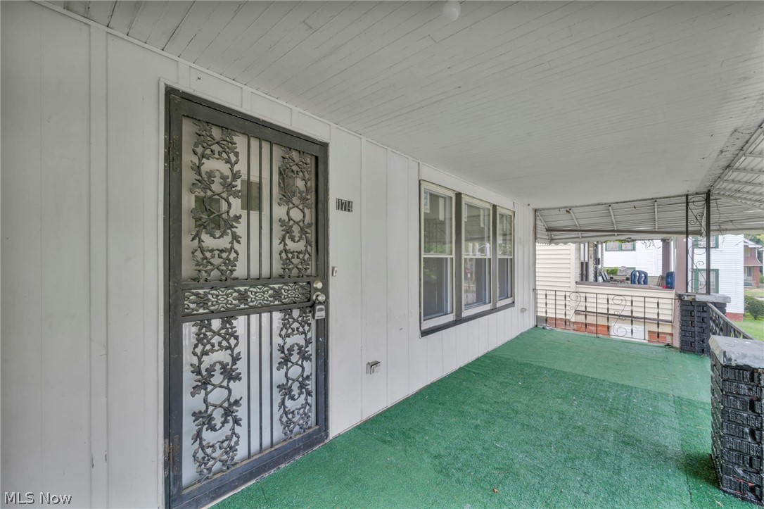 11714 Oakview Avenue Cleveland OH 44108