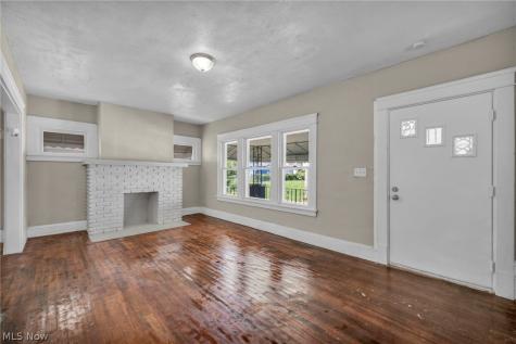 11714 Oakview Avenue Cleveland OH 44108