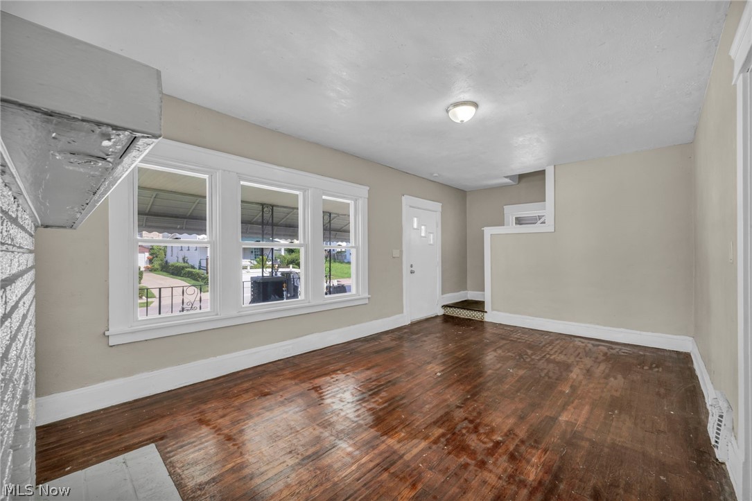 11714 Oakview Avenue Cleveland OH 44108