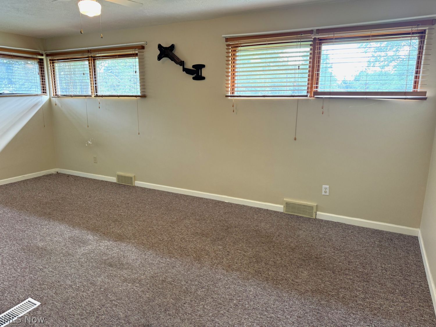 621 32nd Street NW Canton OH 44709