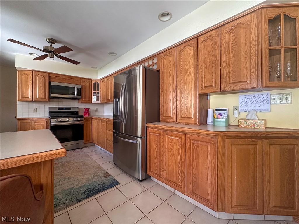 1011 Park Circle Girard OH 44420