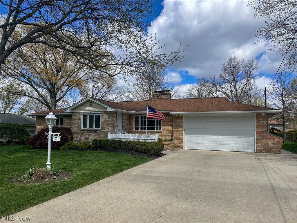 1011 Park Circle Girard OH 44420