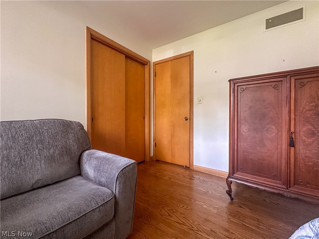 1011 Park Circle Girard OH 44420