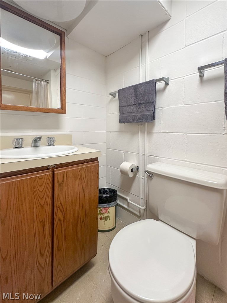 1011 Park Circle Girard OH 44420