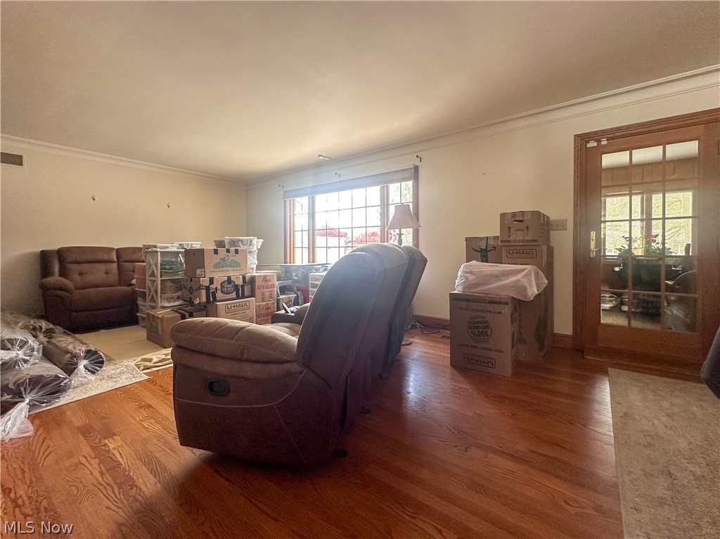 1011 Park Circle Girard OH 44420