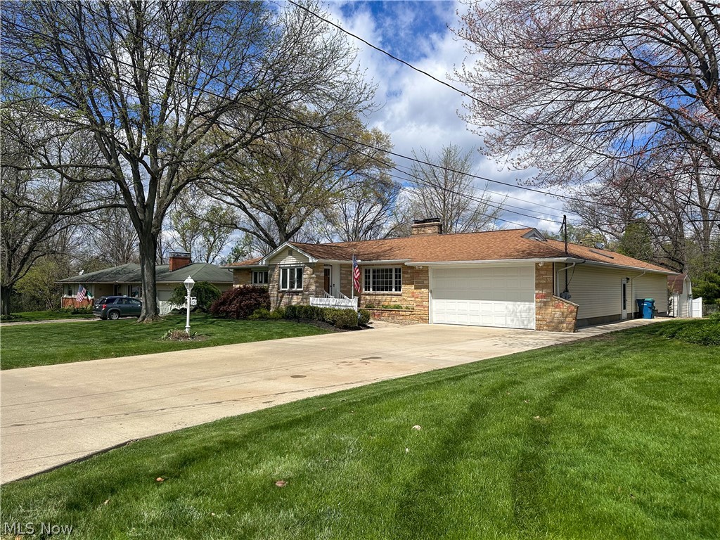 1011 Park Circle Girard OH 44420