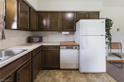 4510 Plainfield Avenue SW Canton OH 44706