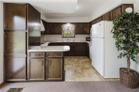 4510 Plainfield Avenue SW Canton OH 44706