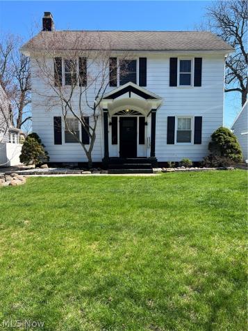 1129 Avon Street Akron OH 44310