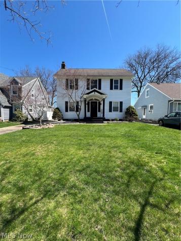 1129 Avon Street Akron OH 44310