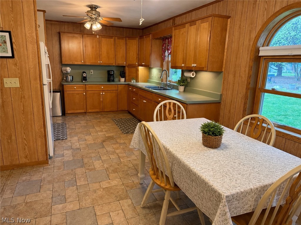 305 North Drive Somerset OH 43783